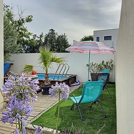 Harmony Climatisation Piscine Semi Enterree Wifi Camargue Holiday home *